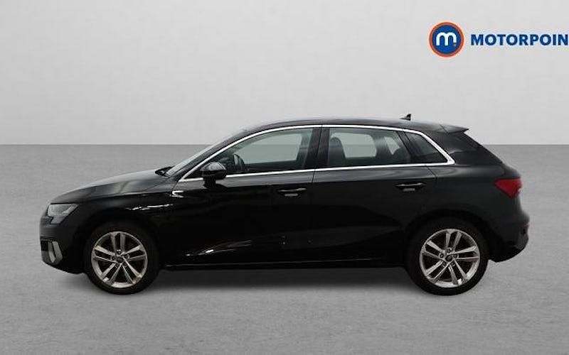 Used Audi A3 Sportback e-tron Sport 204 HP (150 kW) 2025 Hatchback