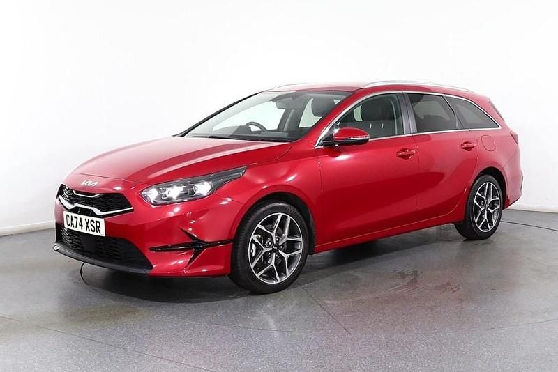 Used Kia Ceed Sportswagon 138 HP (101 kW) 2025 Red Estate