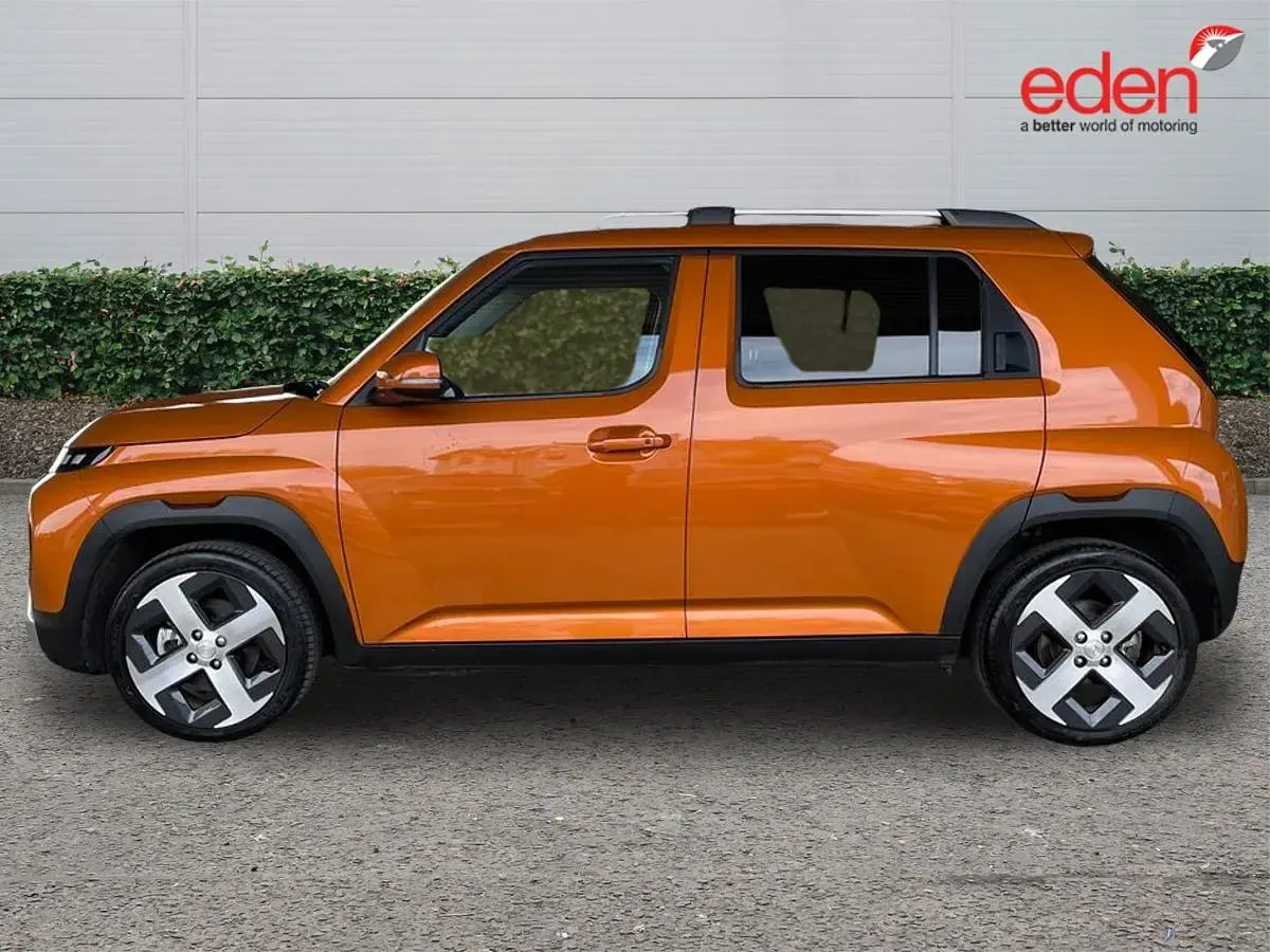 Used Hyundai Inster 85 kW (116 HP) 2025 Orange Hatchback