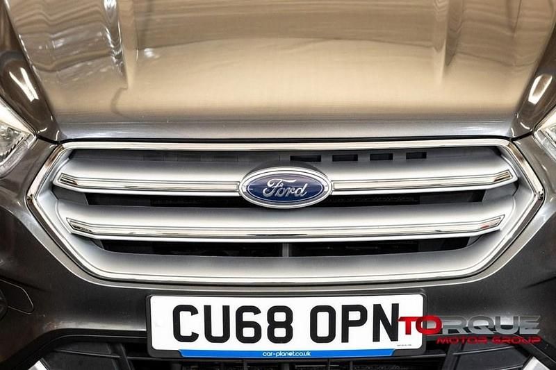Used Ford Kuga Titanium 120 HP (88 kW) 2018 Grey SUV