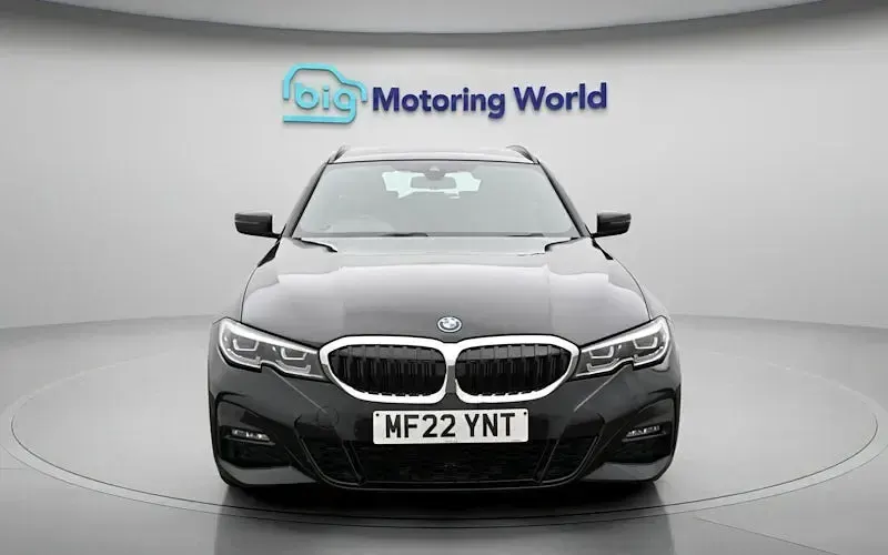 Usado BMW 330e M Sport 292 HP (214 kW) 2022 Preto Carrinha