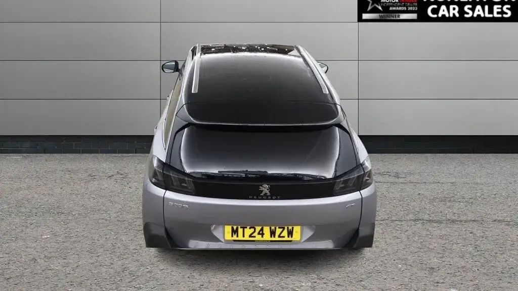 Used Peugeot 5008 GT 136 HP (100 kW) 2024 Grey SUV