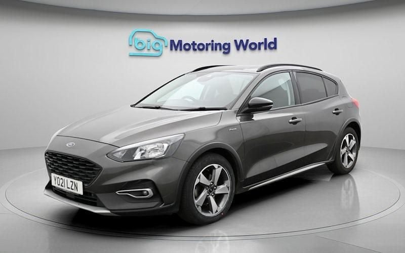 Used Ford Focus Active 120 HP (88 kW) 2021 Grey Hatchback