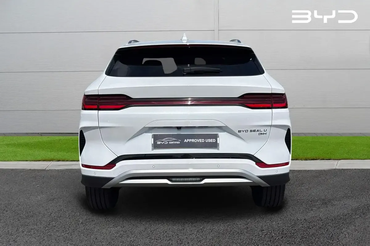 Used BYD Seal U Comfort 218 HP (160 kW) 2025 White SUV