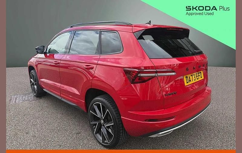 Used Skoda Karoq SportLine 150 HP (110 kW) 2023 Velvet red metallic SUV