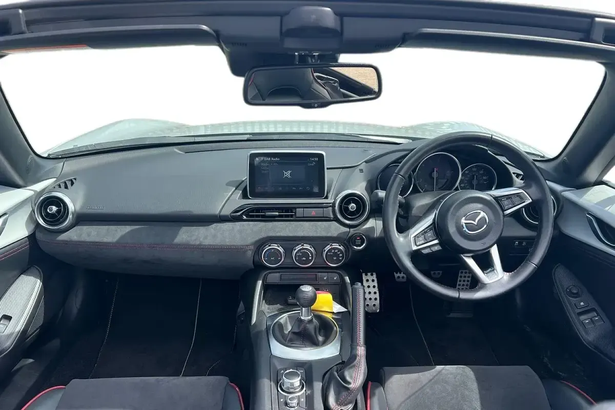 Used Mazda MX5 Edition 160 HP (117 kW) 2016 Silver Cabriolet