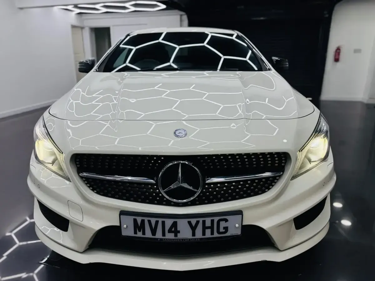Used Mercedes CLA220 AMG 177 HP (130 kW) 2014 White Sedan