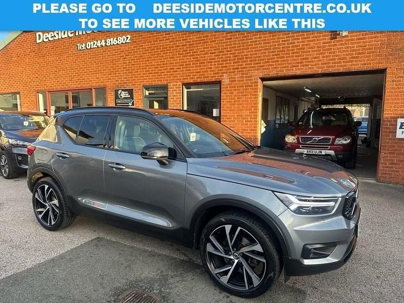Grey Used 2018 Volvo XC40 R-Design Pro SUV | £20,498 (Fair price) - Image 1/3