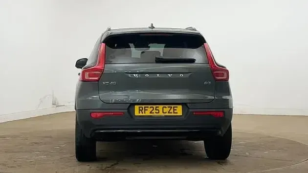 Used Volvo XC40 Plus 161 HP (118 kW) 2026 SUV