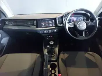 Used Audi A1 Design 95 HP (69 kW) 2021 Blue SUV