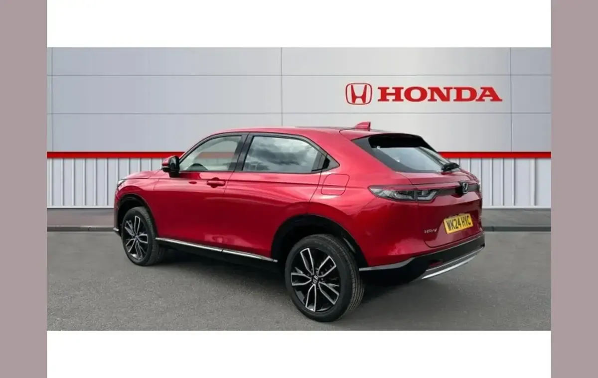 Used Honda HR-V Advance 131 HP (96 kW) 2024 Red SUV