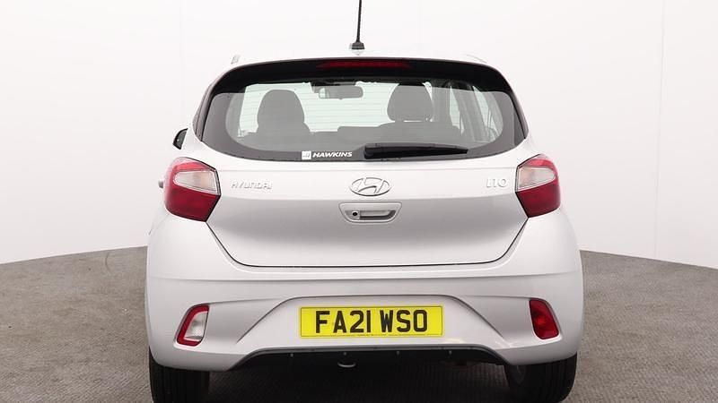 Used Hyundai i10 SE 84 HP (61 kW) 2021 Silver Hatchback