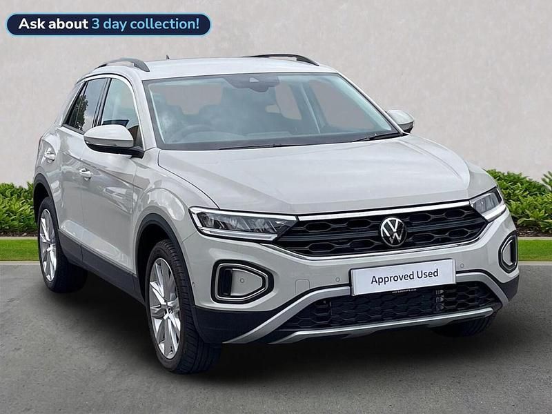 White New 2025 VW T-Roc Match SUV | £28,960 (A bit pricey) - Image 1/4