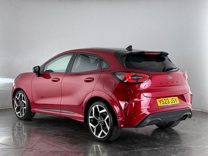 Used Ford Puma ST 200 HP (147 kW) 2023 Red Hatchback
