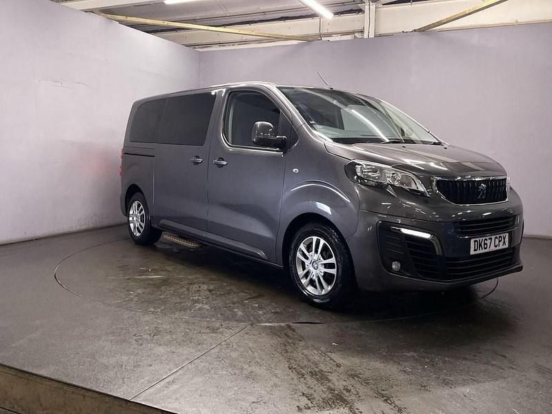 Used Peugeot Traveller Business-Line 115 HP (84 kW) 2017 Grey MPV
