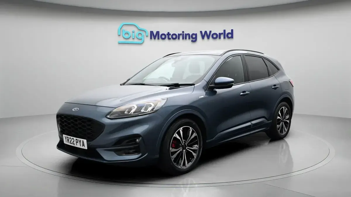 Used Ford Kuga ST-Line X 120 HP (88 kW) 2021 Blue SUV