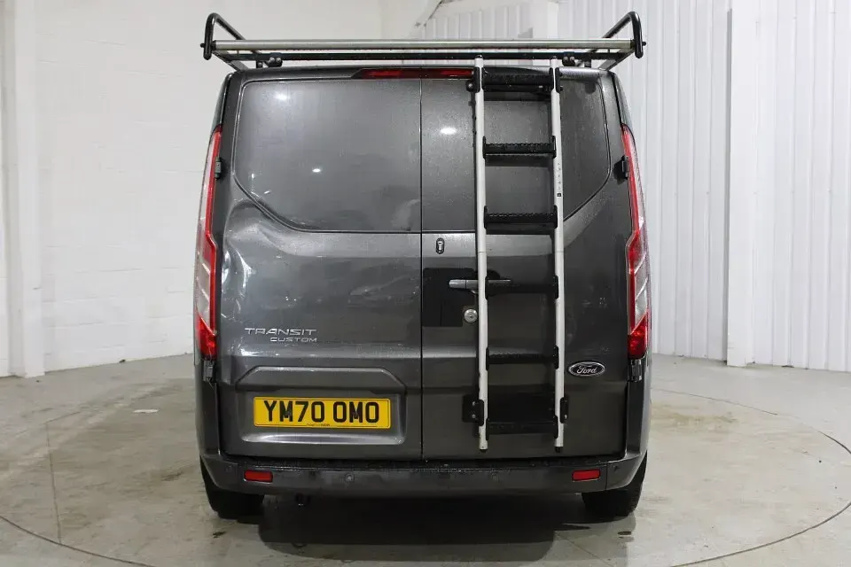 Used Ford Transit Custom Limited 130 HP (95 kW) 2020 Grey Van