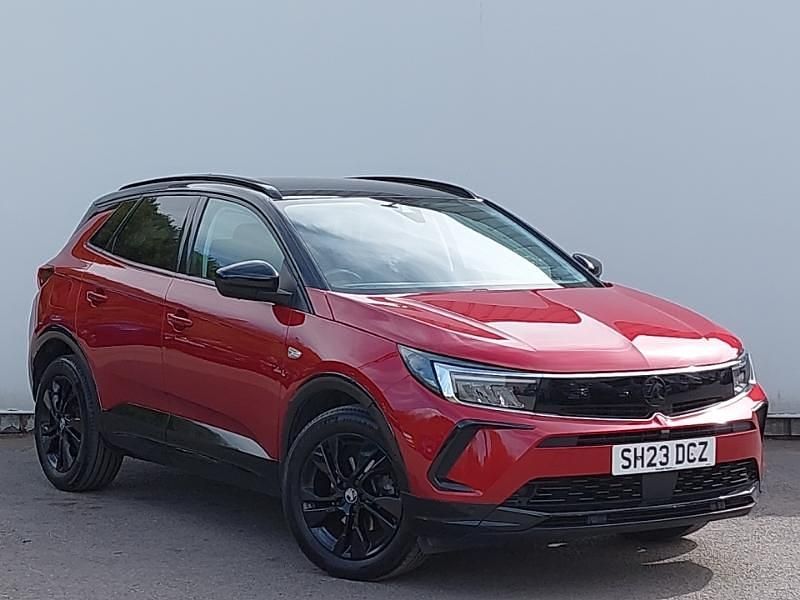Red Used 2023 Vauxhall Grandland X SUV | £18,298 (Fair price) - Image 1/4