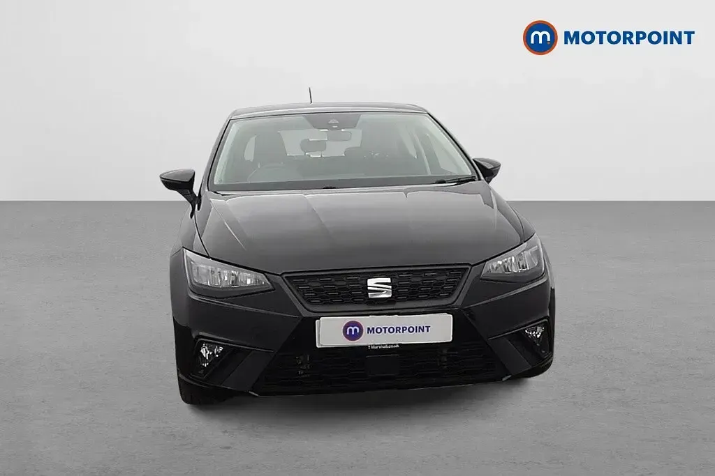 Usado Seat Ibiza SE Technology 2023 Negro Utilitario