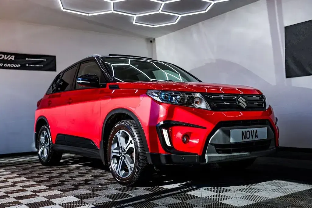 Used Suzuki Vitara SZ5 120 HP (88 kW) 2017 Red SUV
