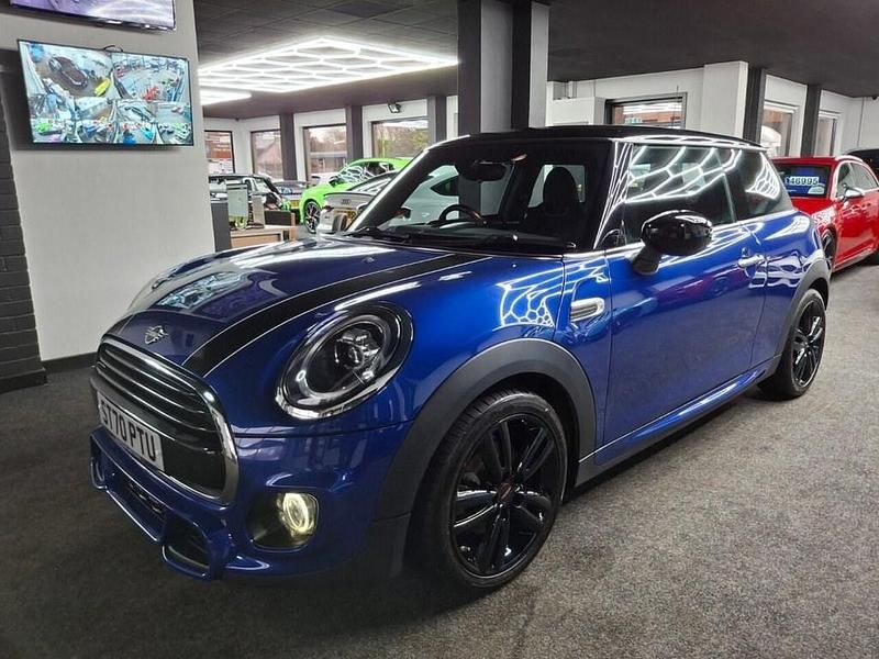 Usado Mini Cooper Hatch 136 HP (100 kW) 2020 Azul Citadino