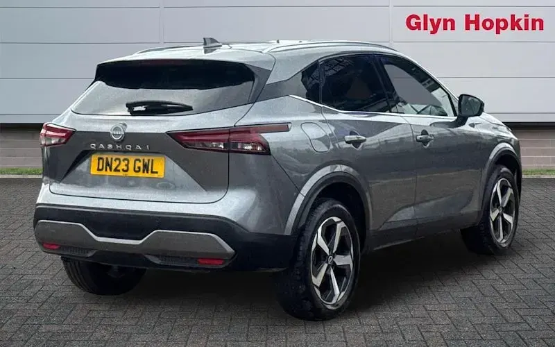Used Nissan Qashqai N-Connecta 158 HP (116 kW) 2023 Grey SUV