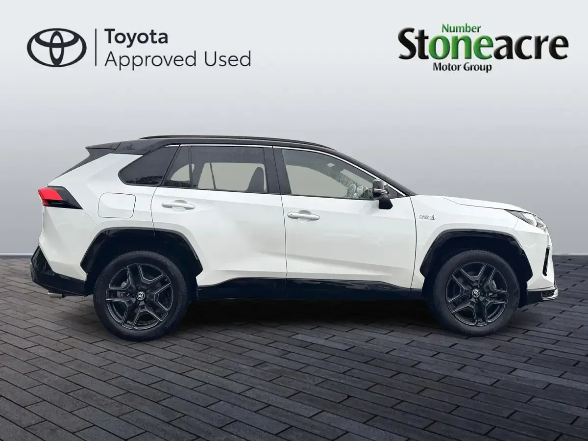 Used Toyota RAV4 Sport 2024 White/black SUV