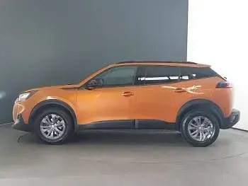 Used Peugeot 2008 Active+ 101 HP (74 kW) 2023 Orange SUV