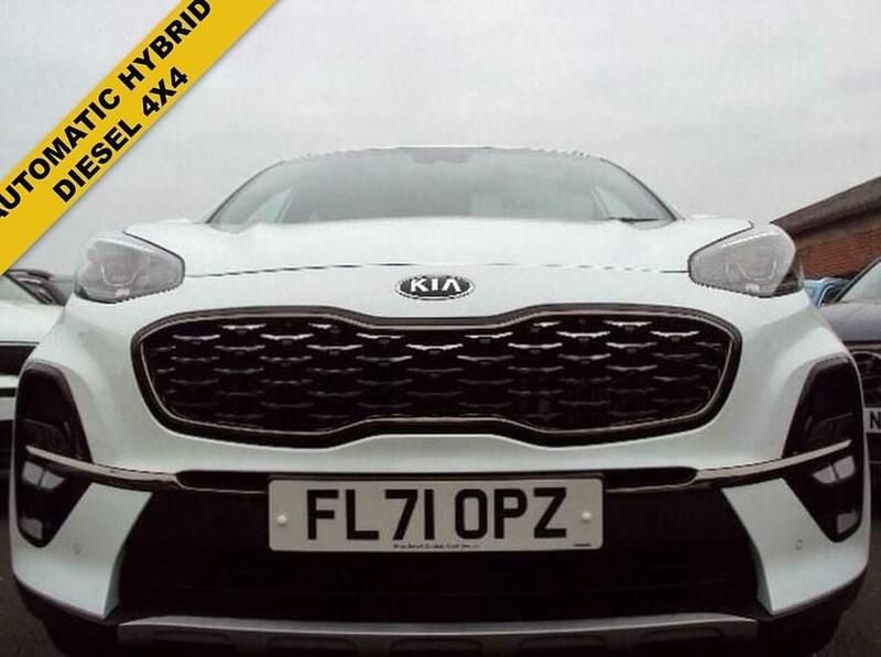 Used Kia Sportage GT-Line 134 HP (98 kW) 2022 White SUV