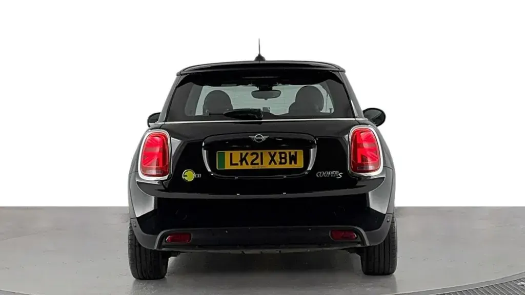 Used Mini Cooper SE Hatch 135 kW (184 HP) 2021 Hatchback