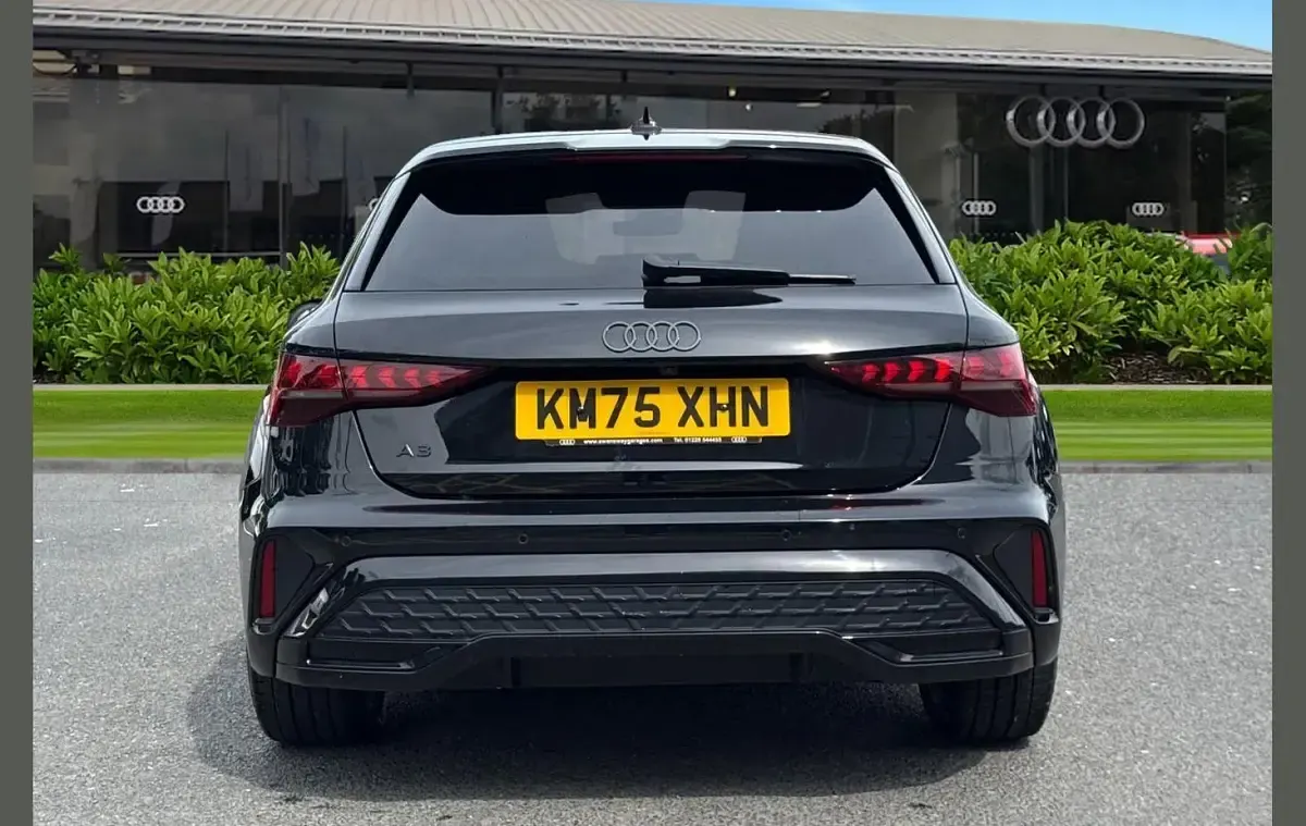 Used Audi A3 Black Edition 150 HP (110 kW) 2025 Black Hatchback