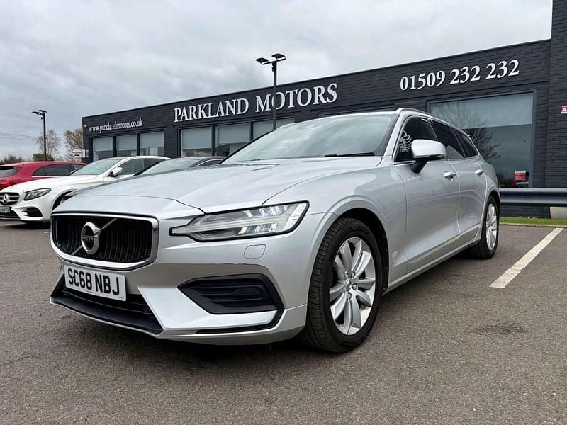 Used Volvo V60 Momentum 2018 Silver Estate