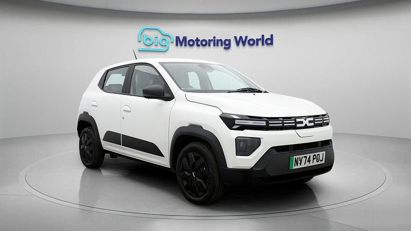Used Dacia Spring Expression 47 kW (65 HP) 2024 White Hatchback