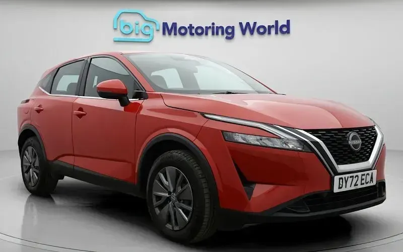 Używany Nissan Qashqai Visia 140 KM (102 kW) 2022 SUV