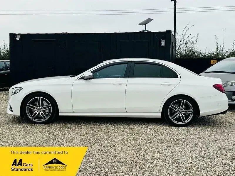 Used Mercedes E200 AMG line 150 HP (110 kW) 2018 White Sedan