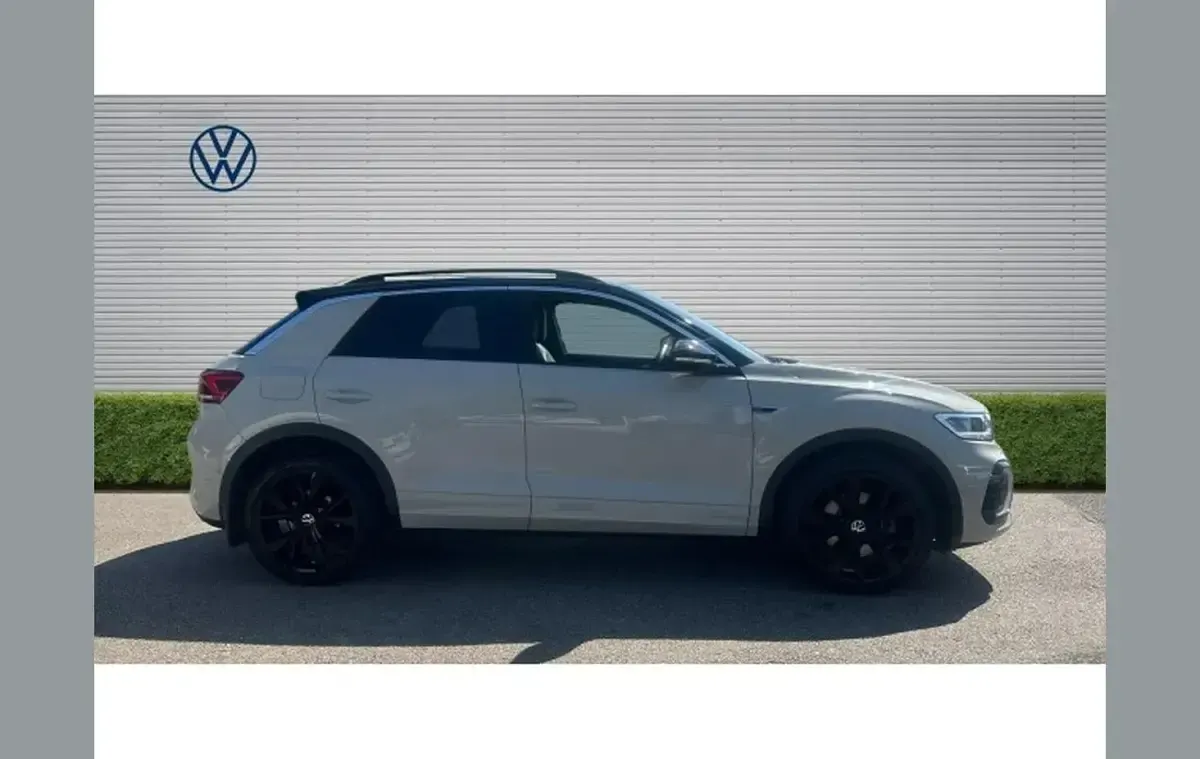 Used VW T-Roc R-line 150 HP (110 kW) 2023 Grey SUV