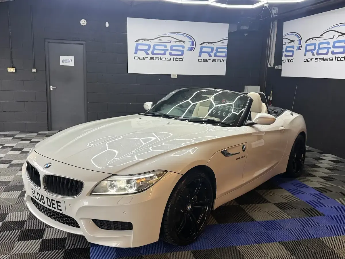 Used BMW Z4 M Sport 2015 White Cabriolet