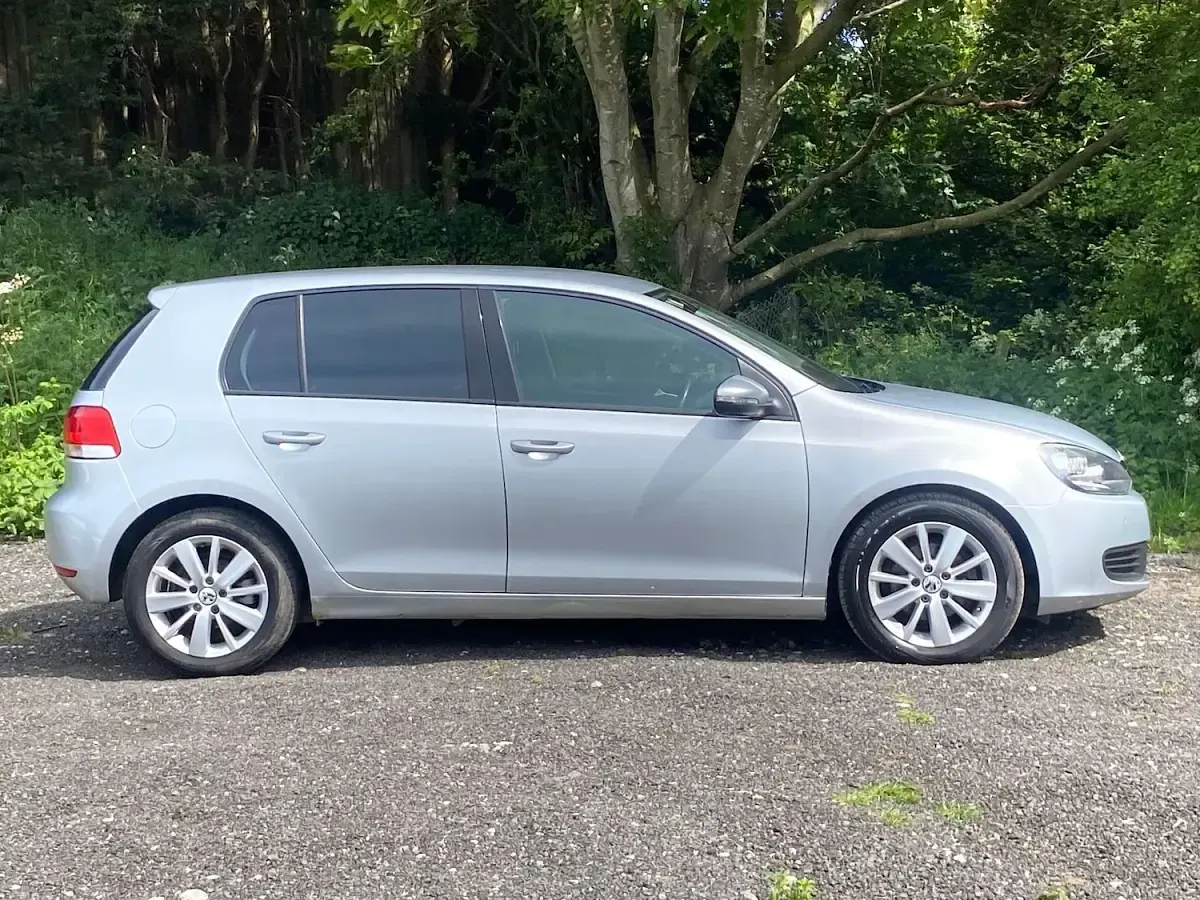 Used VW Golf VI Match 105 HP (77 kW) 2010 Silver Hatchback