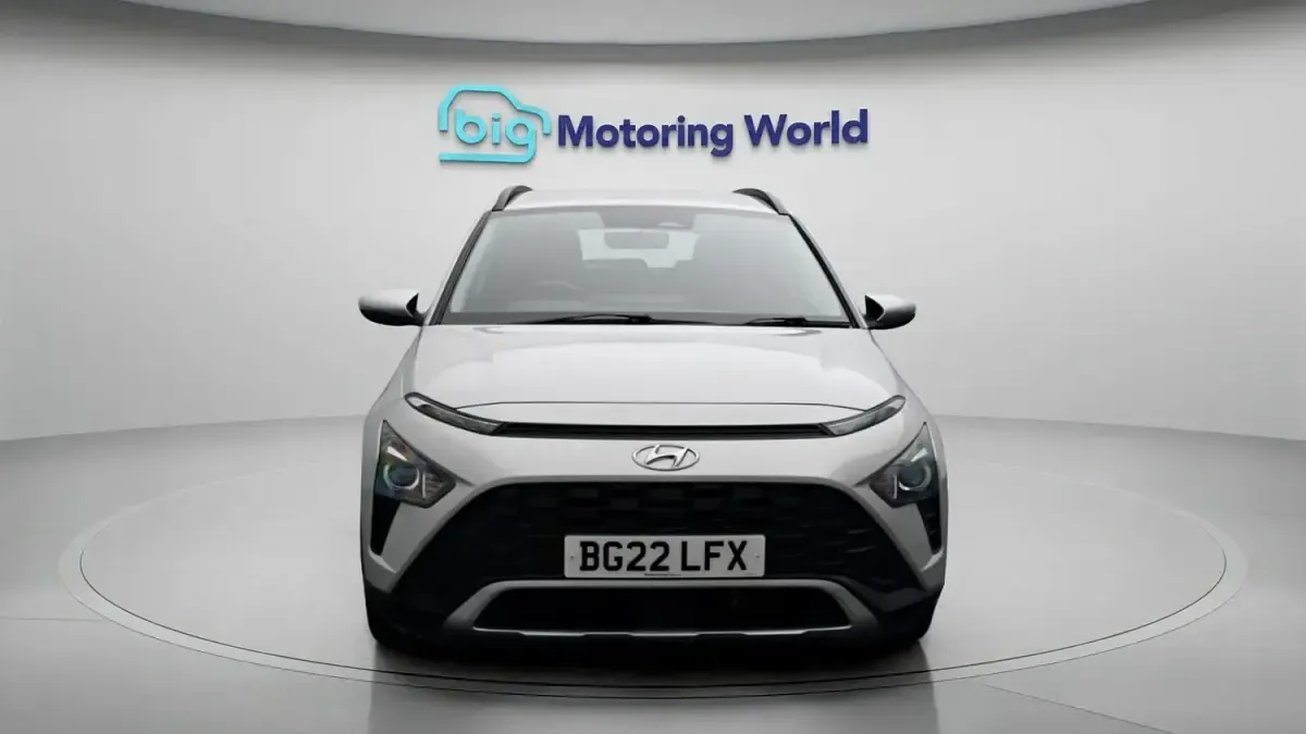Used Hyundai Bayon SE 100 HP (73 kW) 2022 Silver SUV