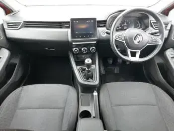 Used Renault Clio Evolution 90 HP (66 kW) 2023 Red Hatchback