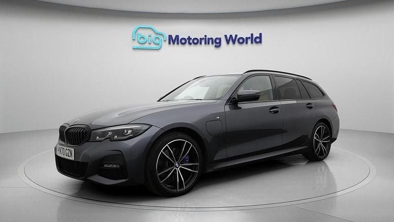 Used BMW 330e M Sport 292 HP (214 kW) 2021 Grey Estate
