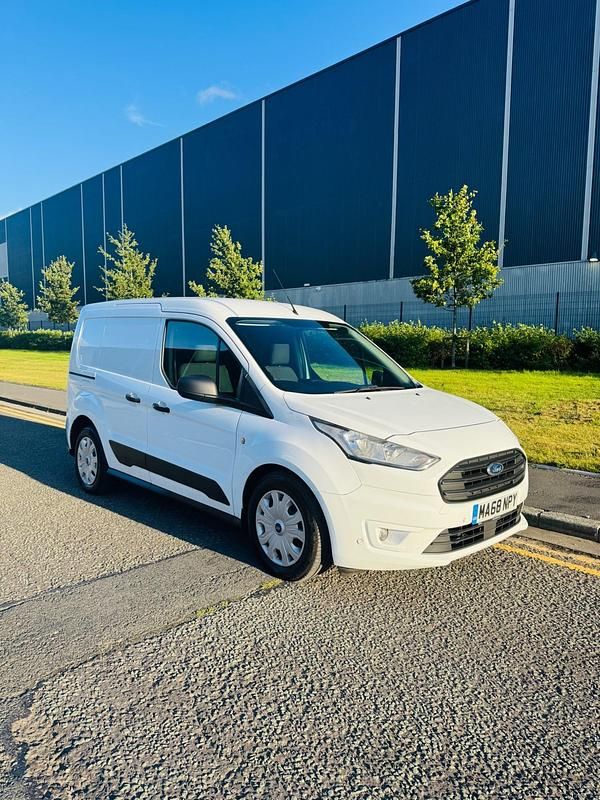 White Used 2018 Ford Transit Trend Van | £8,390 (A bit pricey) - Image 1/4