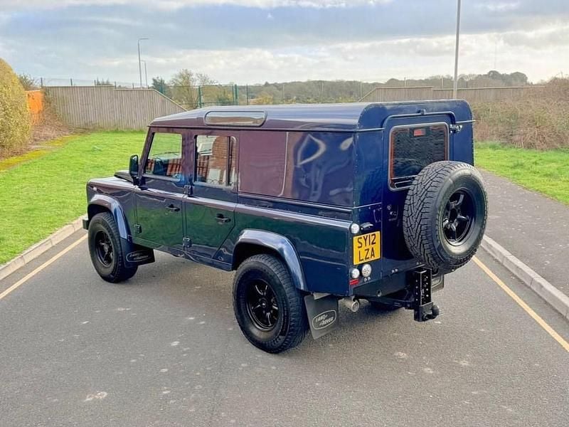 Usado Land Rover Defender 122 HP (89 kW) 2012 Azul SUV