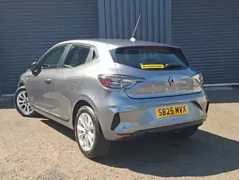 Used Renault Clio Evolution 90 HP (66 kW) 2025 Grey Hatchback