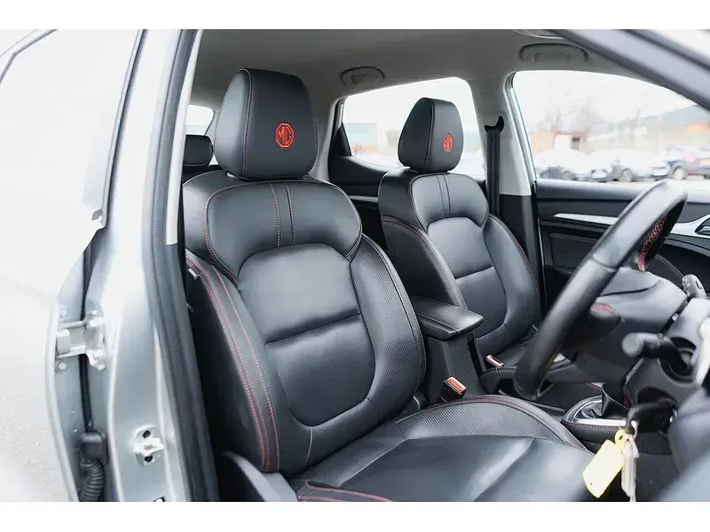 Used MG ZS Exclusive 106 HP (77 kW) 2022 Silver SUV