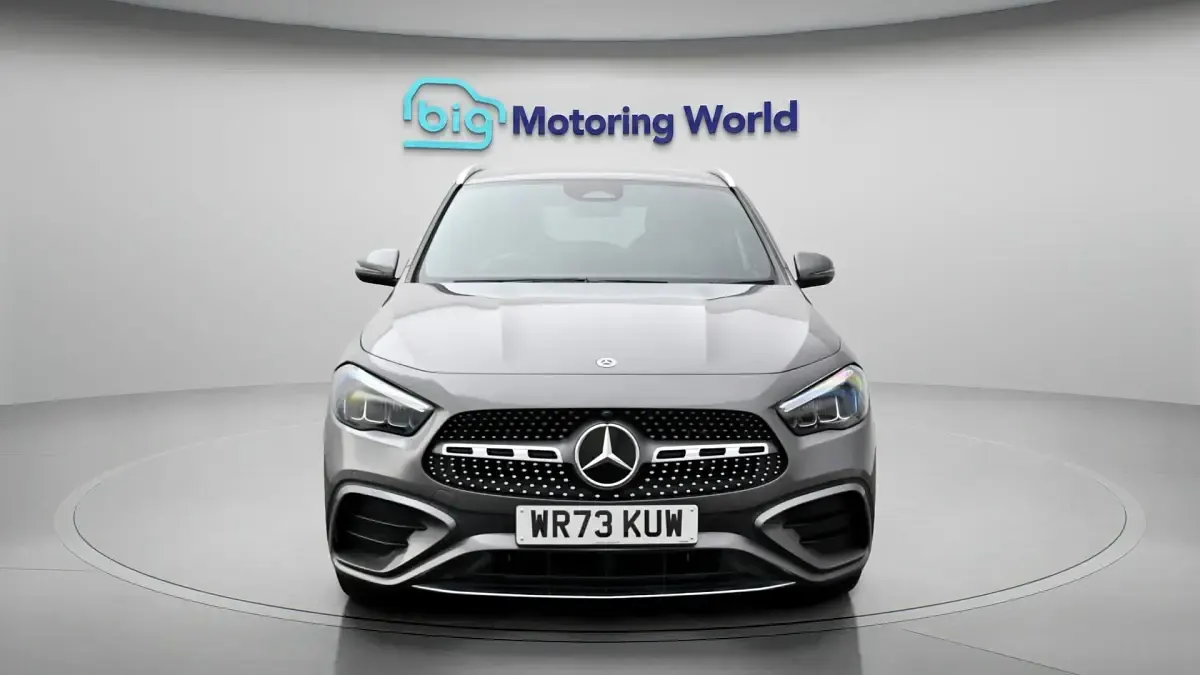 Used Mercedes GLA250 Executive 218 HP (160 kW) 2023 Grey SUV