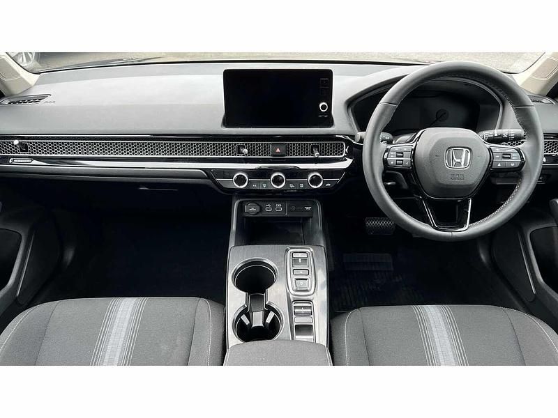 Used Honda Civic Elegance 143 HP (105 kW) 2024 Crystal black