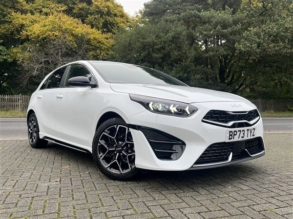 Fusion white Used 2024 Kia Ceed GT GT-Line Hatchback | £20,923 (A bit pricey) - Image 1/1