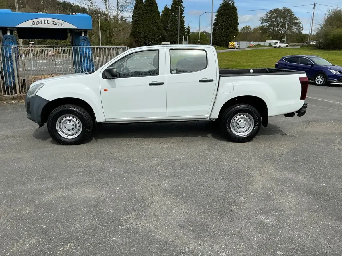 Usado Isuzu D-Max 2020 Blanco Pickup/Camioneta