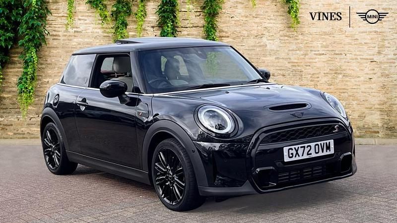Used Mini Cooper S Exclusive 176 HP (129 kW) 2022 Black Hatchback